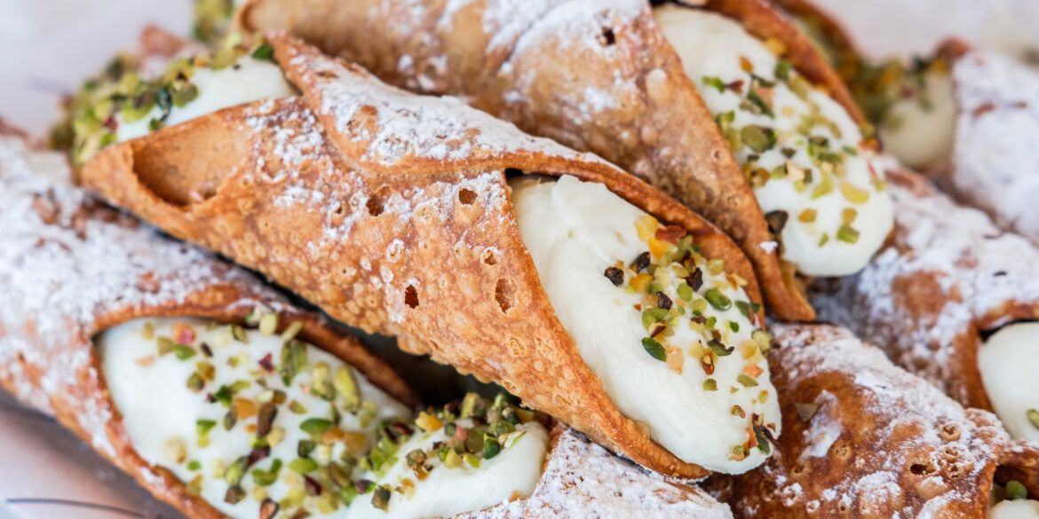 cannolo siciliano