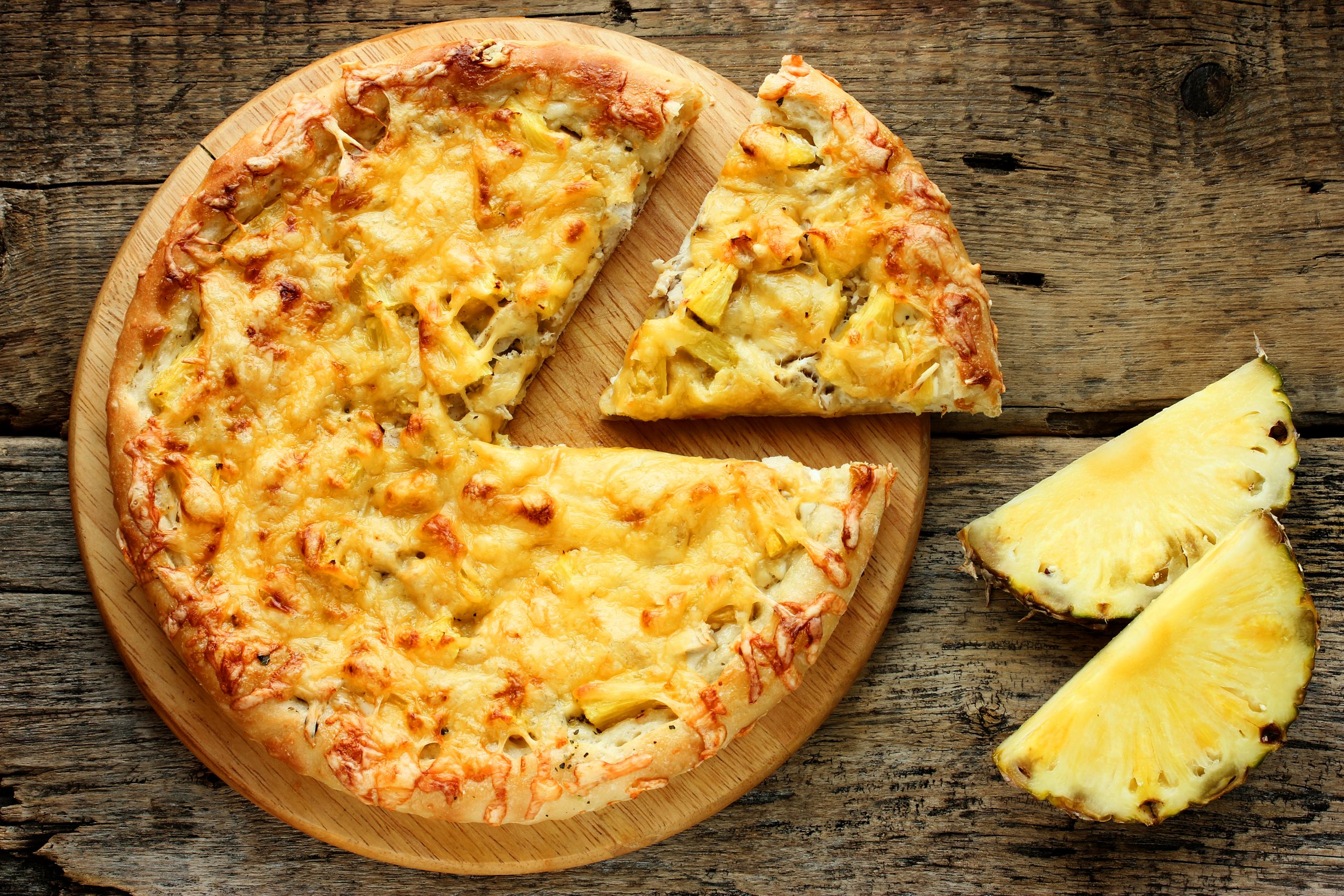 Pizza e ananas: perché piace tanto agli stranieri?